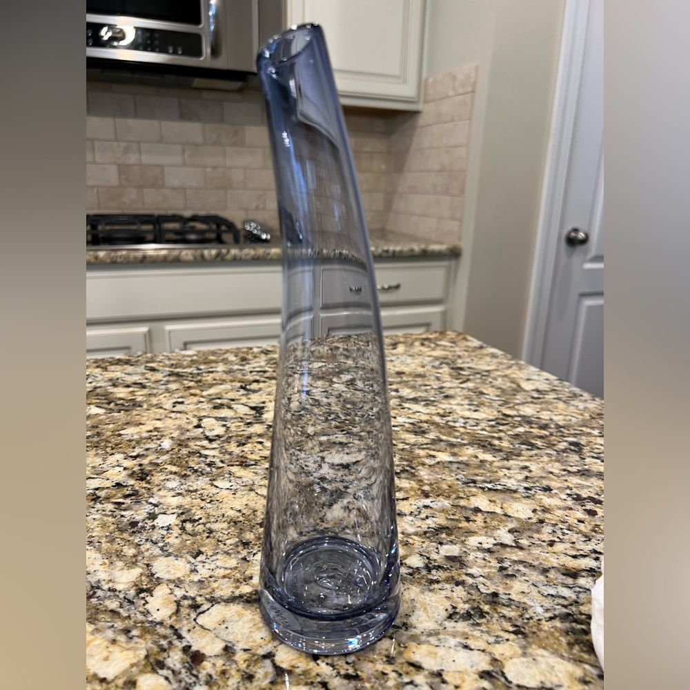 Blue Banana Vase, 1990s German Vintage, Modern Classics - Picture 9 of 9